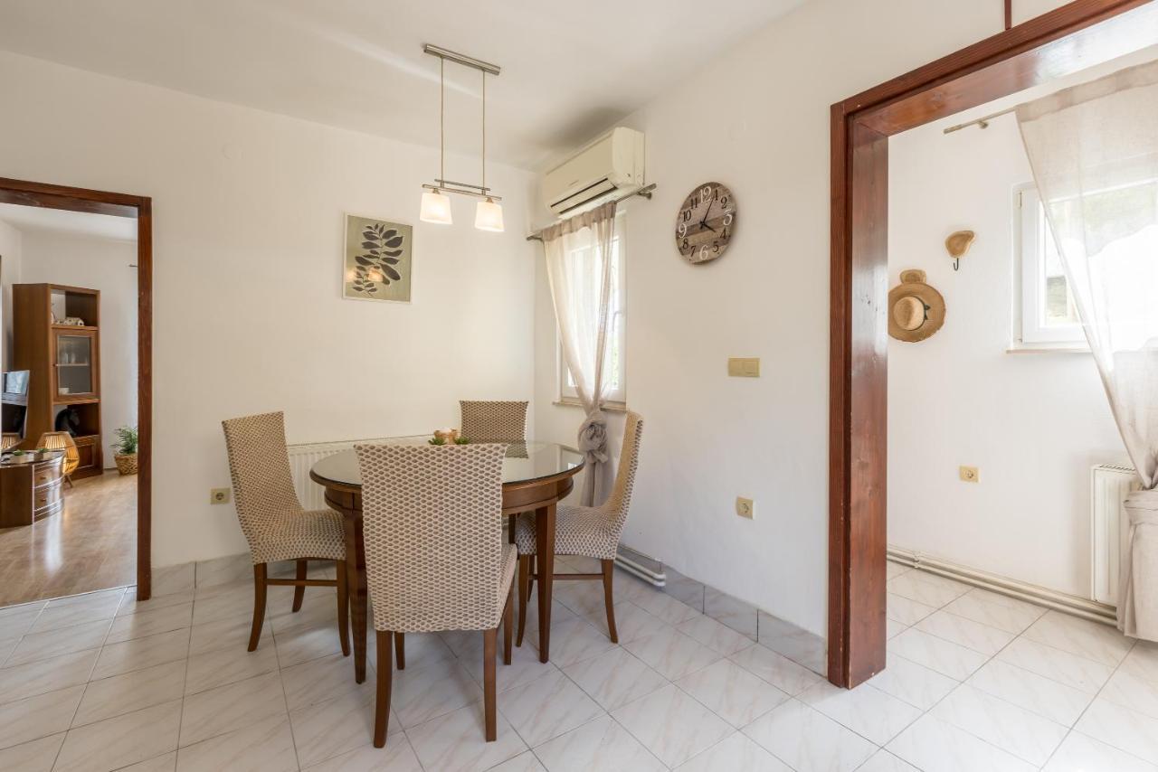 Citrus Accommodation Kastela Dış mekan fotoğraf